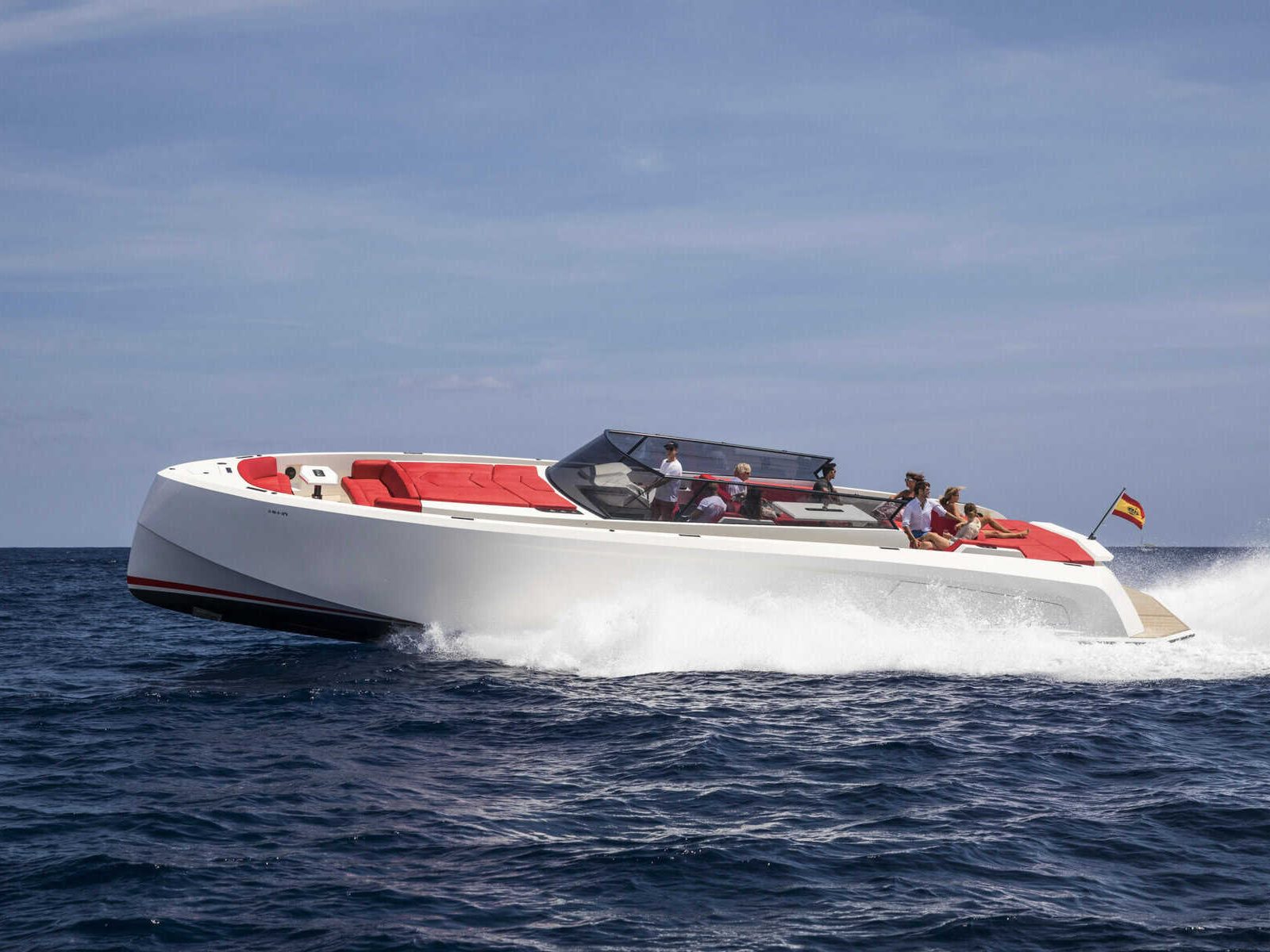 1-scaled-e1685611957785-r9vhmjpxvlgg1xea47nqpuxu5a6t7n7bu9453o2oyo-2